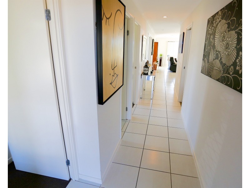 4 The Ridge Way, Zilzie QLD 4710