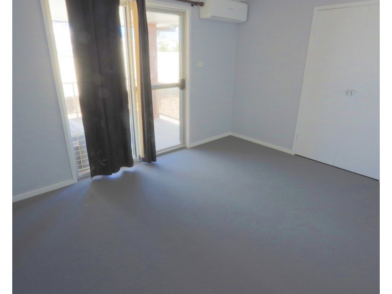 4 Keppel Street, Emu Park QLD 4710