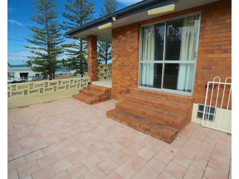 4 Keppel Street, Emu Park QLD 4710