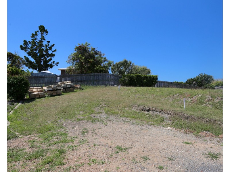 15 Redman Street, Emu Park QLD 4710