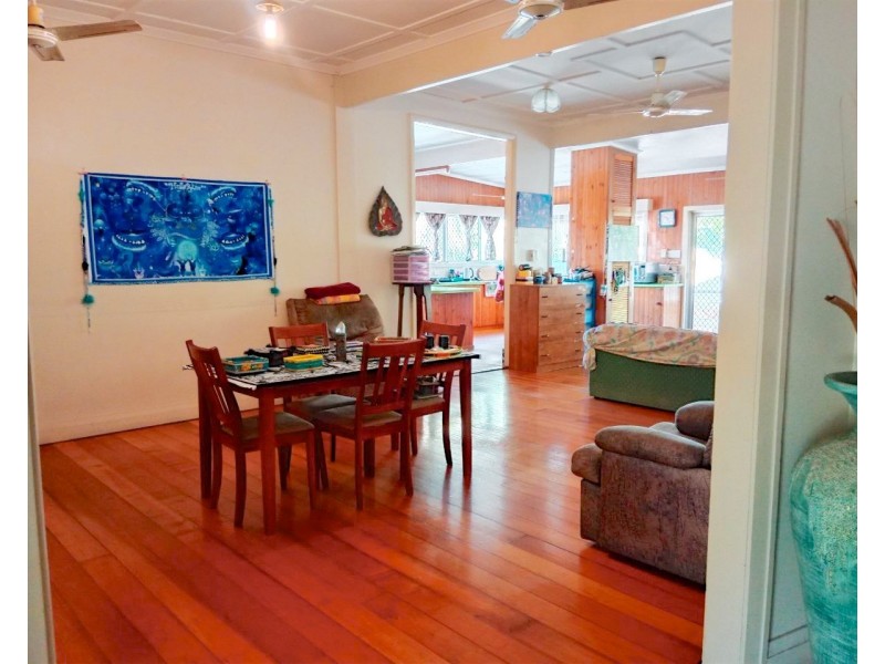 33 Palmer Street, Allenstown QLD 4700