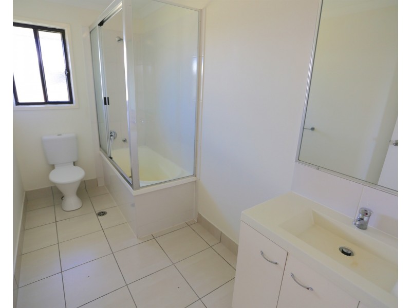 32 The Ridge Way, Zilzie QLD 4710