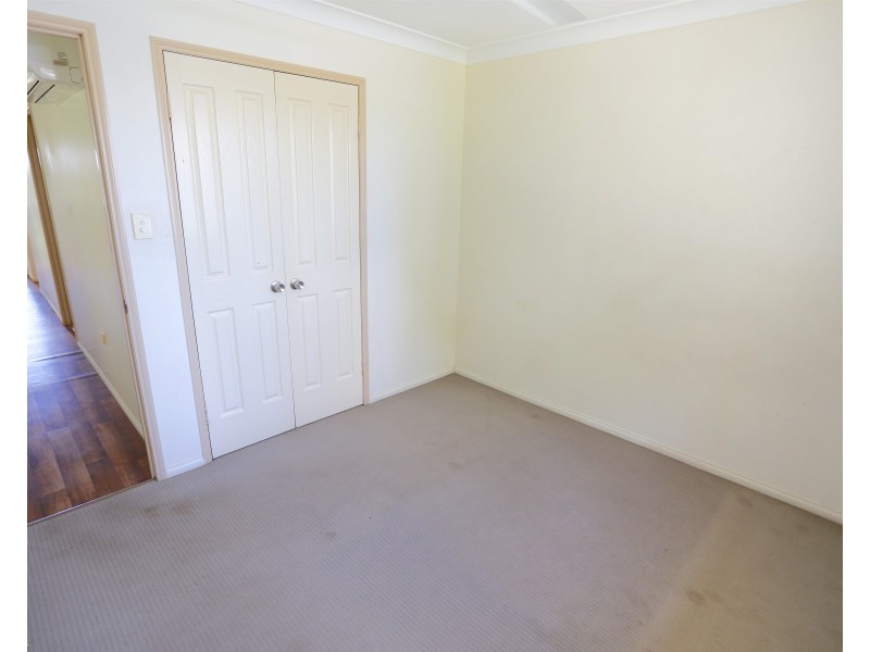 6 Hitchcock Lane, Keppel Sands QLD 4702