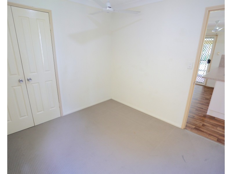 6 Hitchcock Lane, Keppel Sands QLD 4702