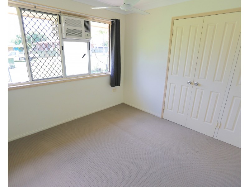 6 Hitchcock Lane, Keppel Sands QLD 4702