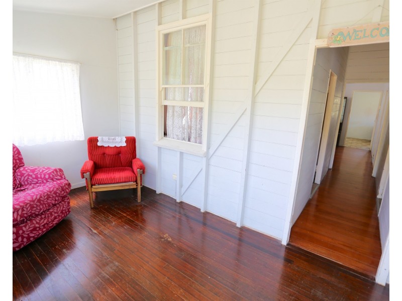 5 Archer Street, Emu Park QLD 4710