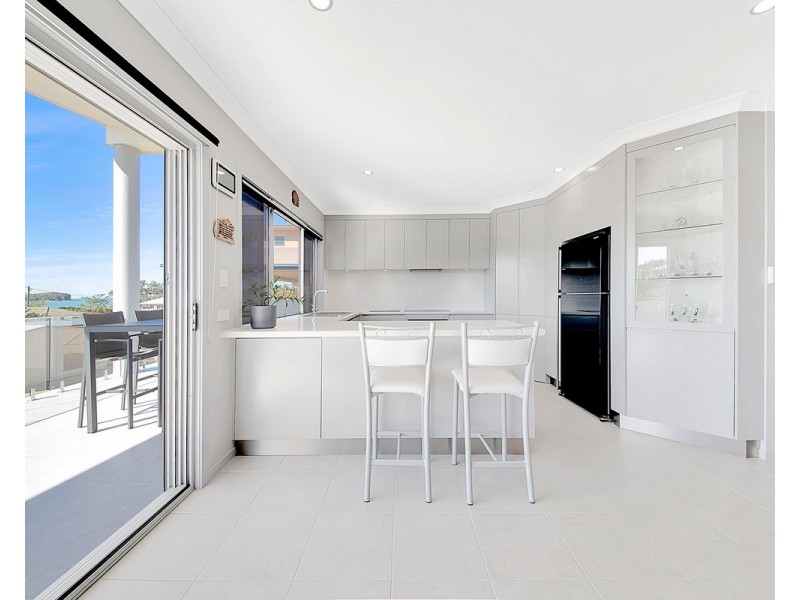 13 Arthur Street, Zilzie QLD 4710