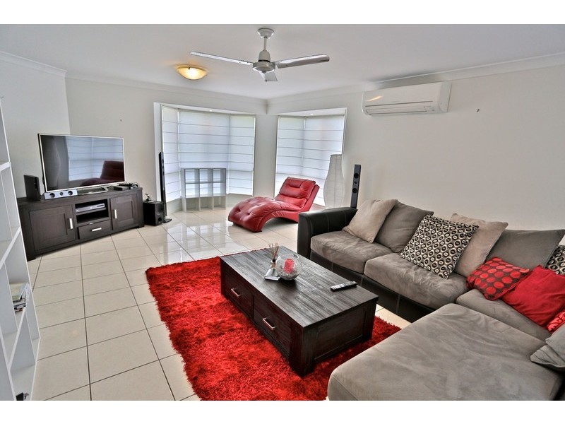 1 Triton Close, Emu Park QLD 4710