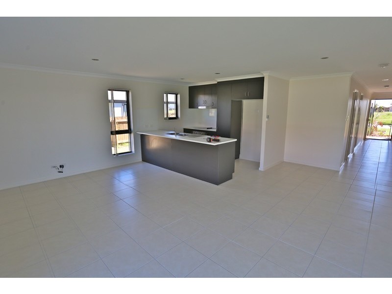 65 Monaco Drive, Zilzie QLD 4710