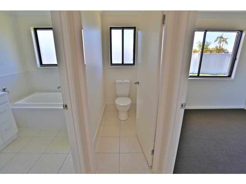 65 Monaco Drive, Zilzie QLD 4710