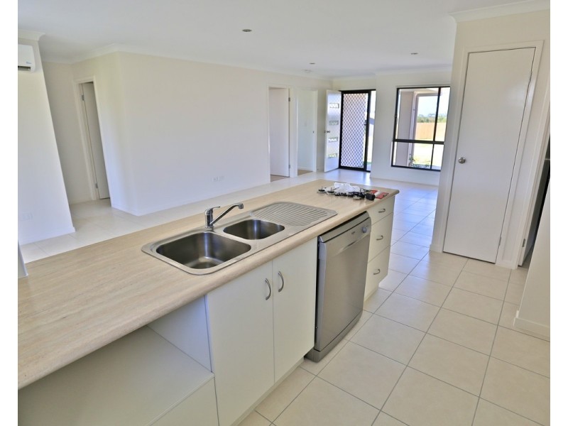 38 Timbers Beach Road, Zilzie QLD 4710