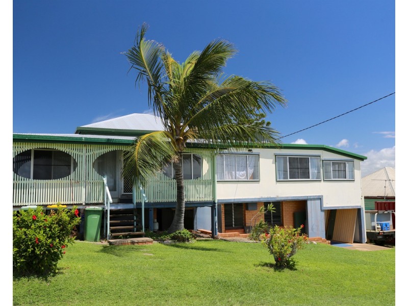 16 Bright Street, Emu Park QLD 4710