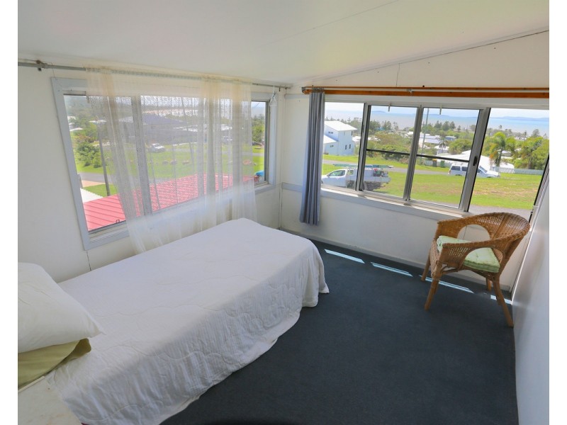 16 Bright Street, Emu Park QLD 4710
