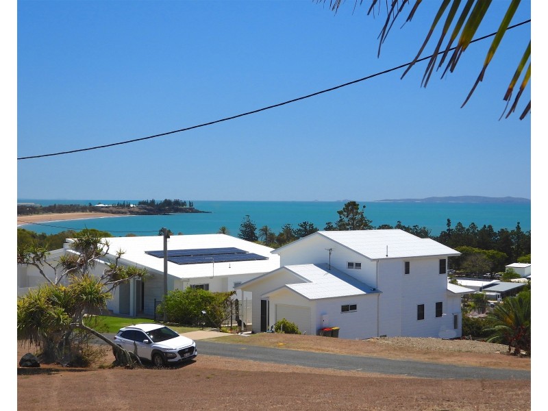 16 Bright Street, Emu Park QLD 4710