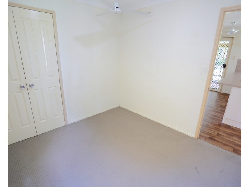 6 Hitchcock Lane, Keppel Sands QLD 4702