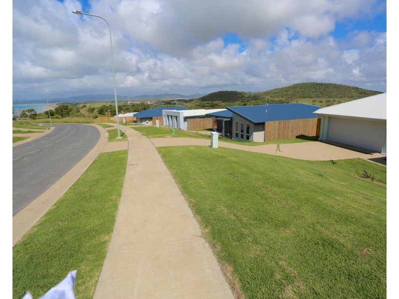 9 Ocean View Drive, Zilzie QLD 4710