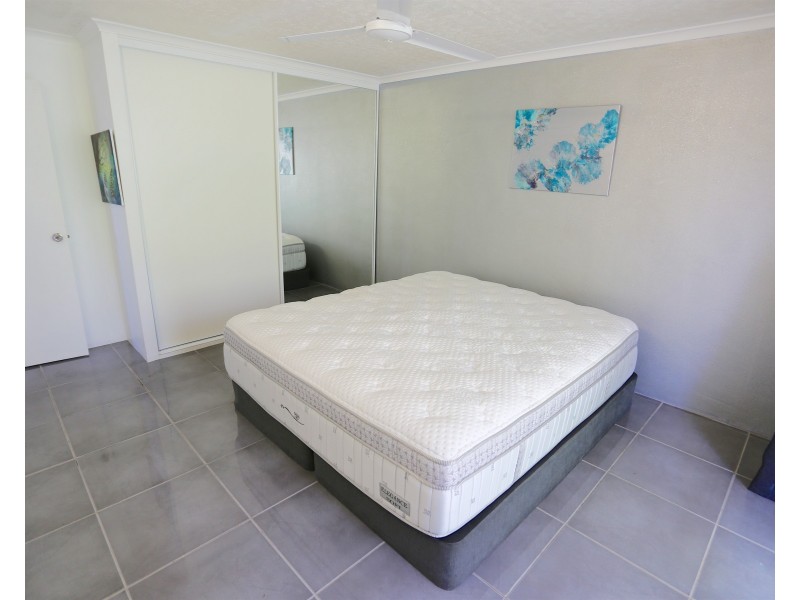 1/46 Ferguson Street, Emu Park QLD 4710