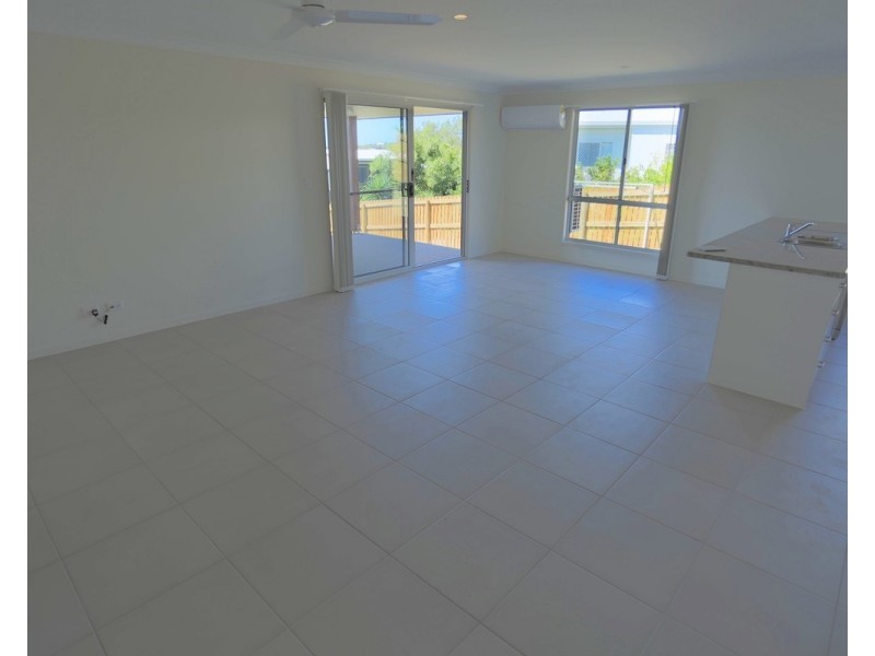 7 Hideaway Road, Zilzie QLD 4710
