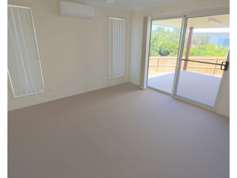 7 Hideaway Road, Zilzie QLD 4710