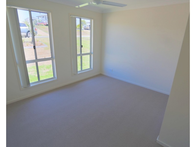 7 Hideaway Road, Zilzie QLD 4710