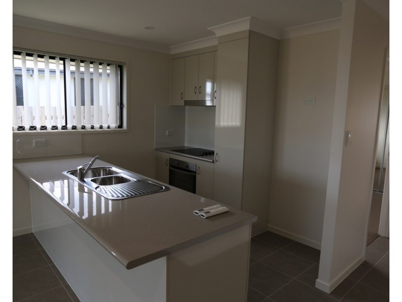 42A Falcon Crest, Zilzie QLD 4710