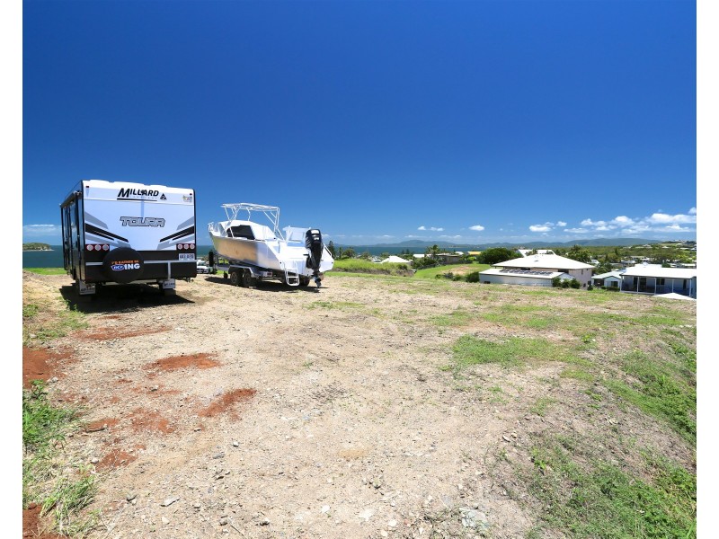 16 Haliotis Avenue, Zilzie QLD 4710