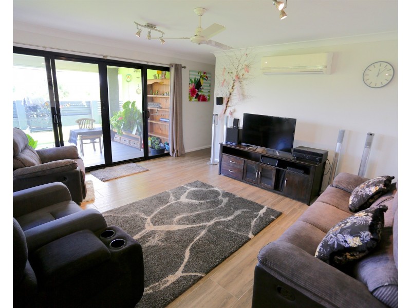 2 Eagle Heights, Zilzie QLD 4710