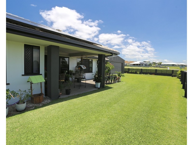 2 Eagle Heights, Zilzie QLD 4710