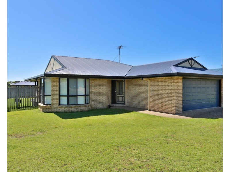 1 Triton Close, Emu Park QLD 4710