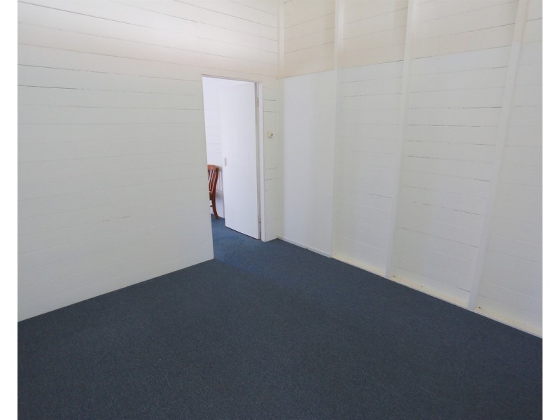 16 Bright Street, Emu Park QLD 4710