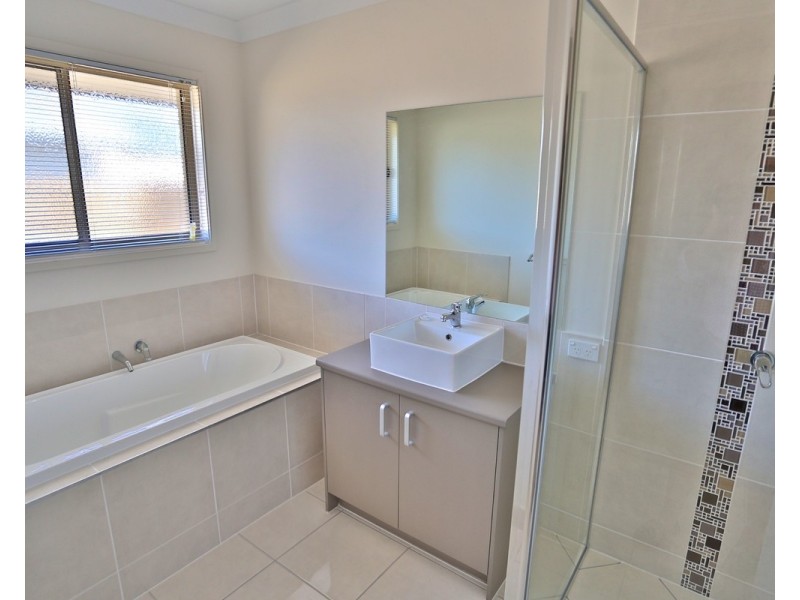 21 Beachside Circuit, Mulambin QLD 4703