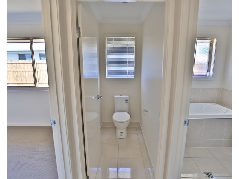 21 Beachside Circuit, Mulambin QLD 4703