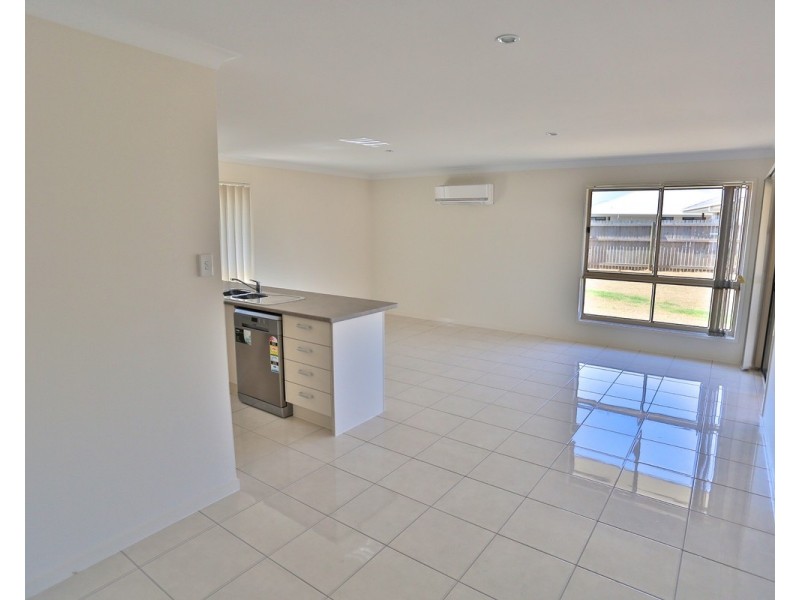 21 Beachside Circuit, Mulambin QLD 4703