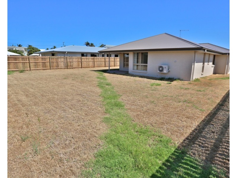 21 Beachside Circuit, Mulambin QLD 4703