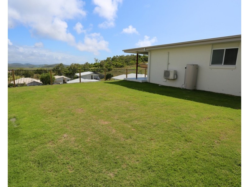 11 Ocean View Drive, Zilzie QLD 4710