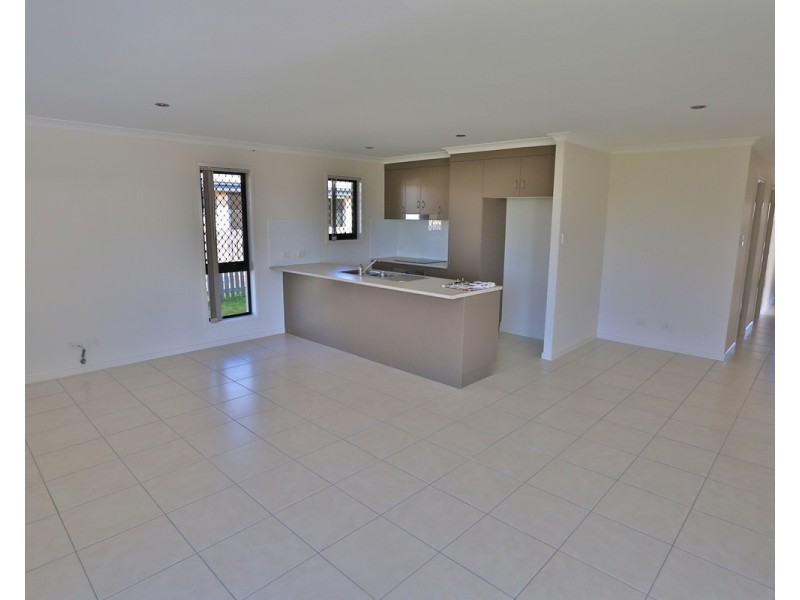 9 Eagle Heights, Zilzie QLD 4710