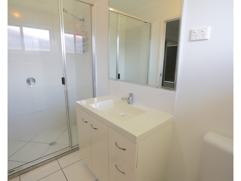 16 Timbers Beach Road, Zilzie QLD 4710