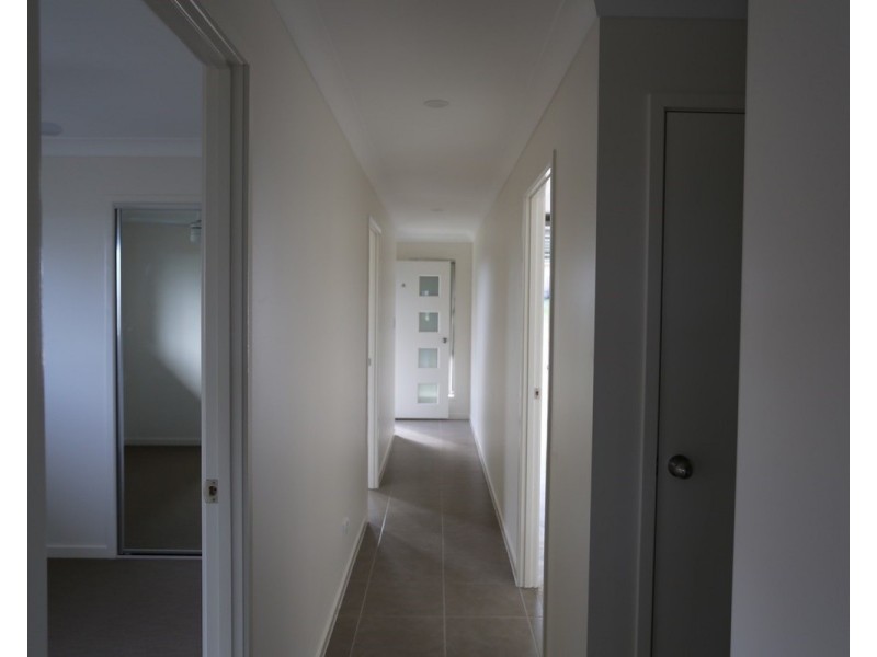 42A Falcon Crest, Zilzie QLD 4710