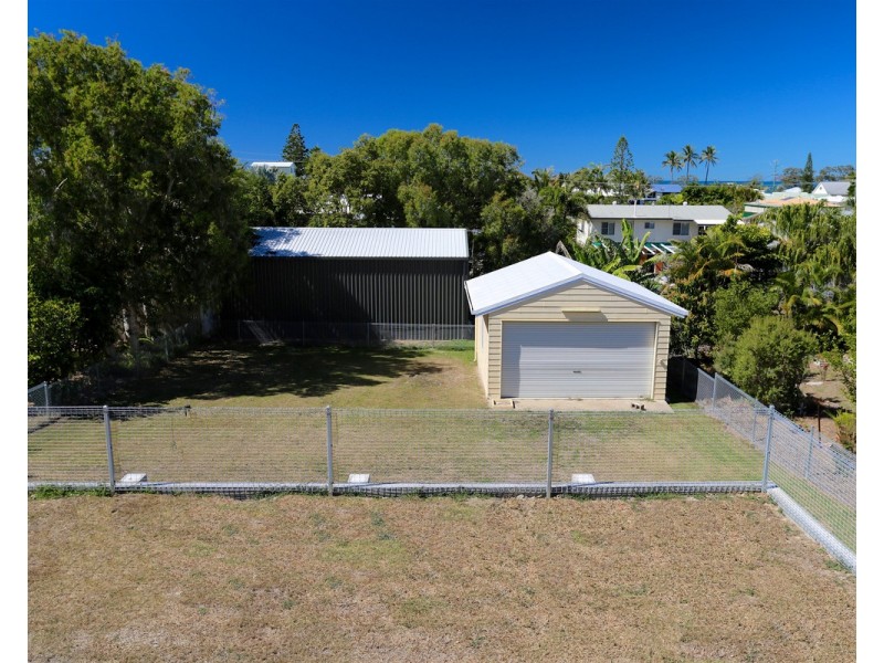 11 Evelyn Street, Zilzie QLD 4710