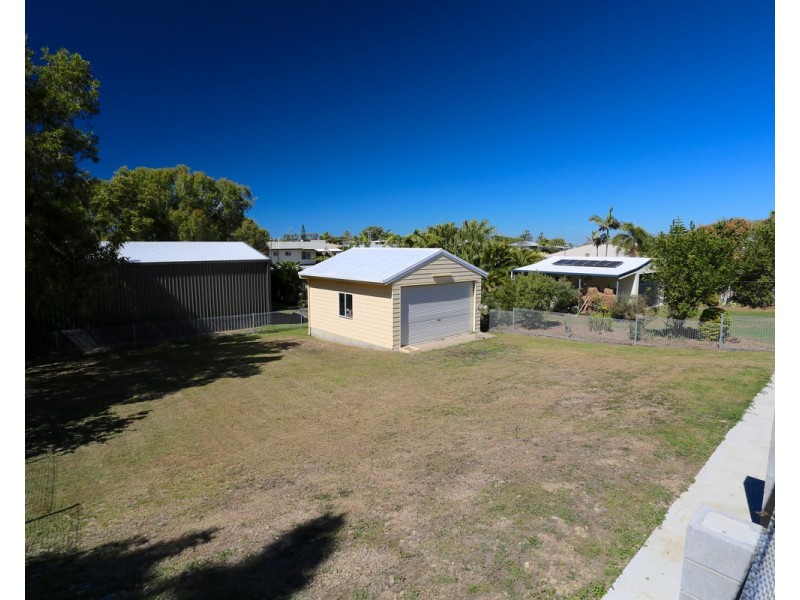 11 Evelyn Street, Zilzie QLD 4710