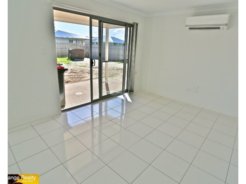 8 Waterpark Drive, Mulambin QLD 4703