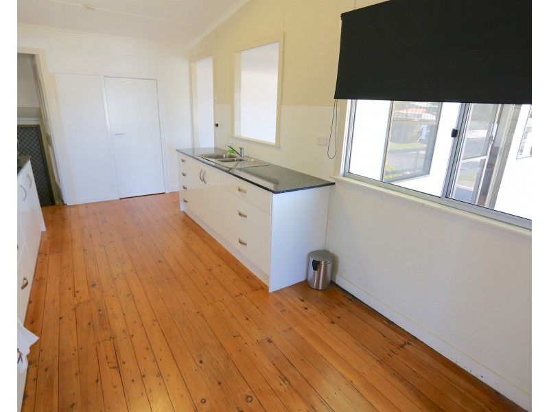 4 Arthur Street, Zilzie QLD 4710