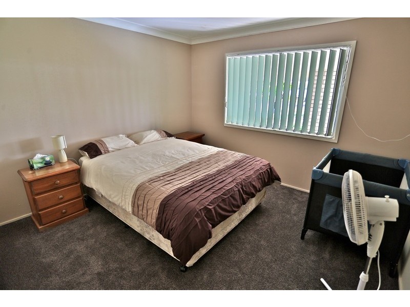 27 Ware Avenue, Causeway Lake QLD 4703