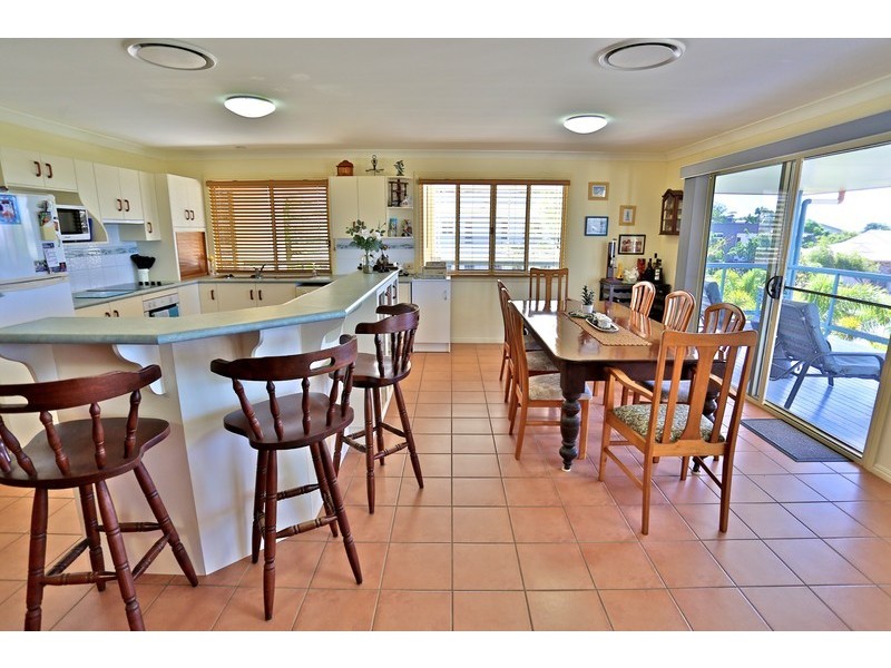 1 Taldora Place, Emu Park QLD 4710