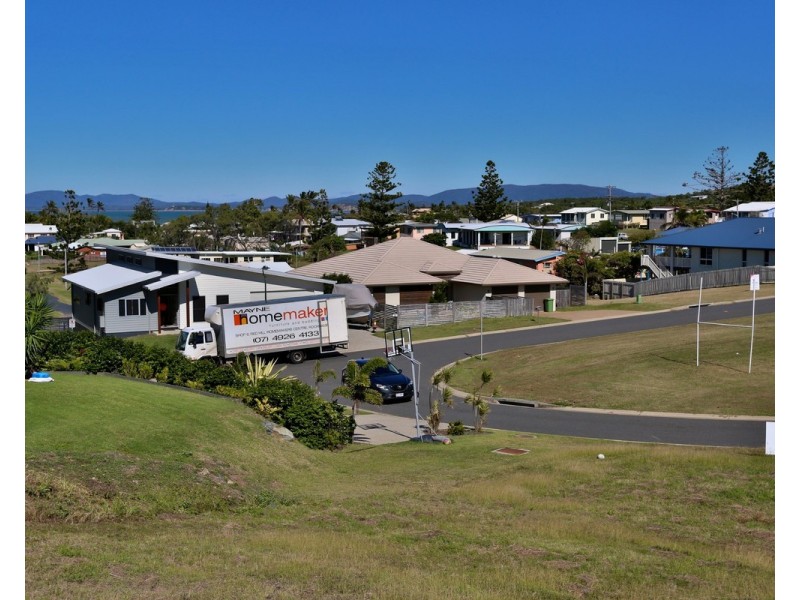 8 Doveshell Crescent, Zilzie QLD 4710