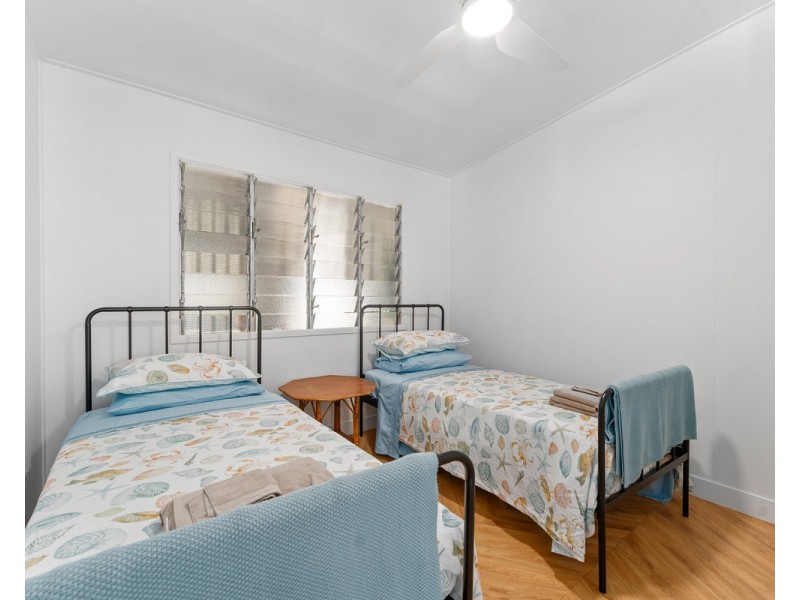33 Pears Street, Emu Park QLD 4710