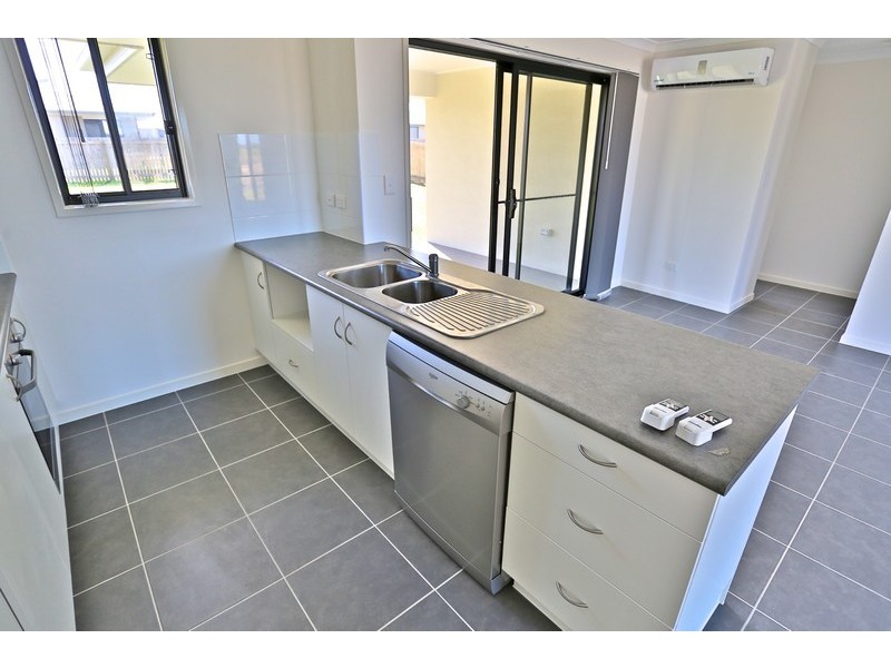 32 Timbers Beach Road, Zilzie QLD 4710