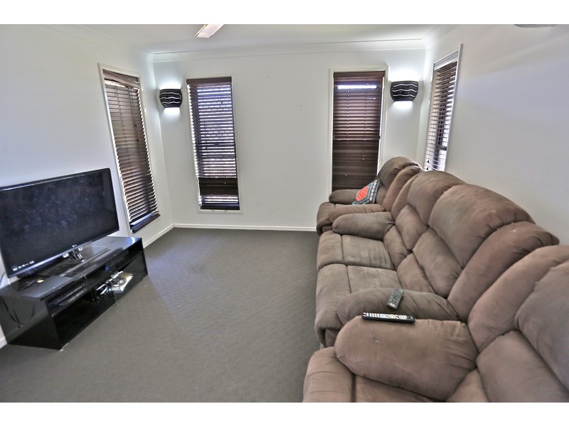 12 Trafalgar Street, Emu Park QLD 4710