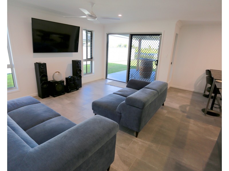 18 San Marino Way, Zilzie QLD 4710