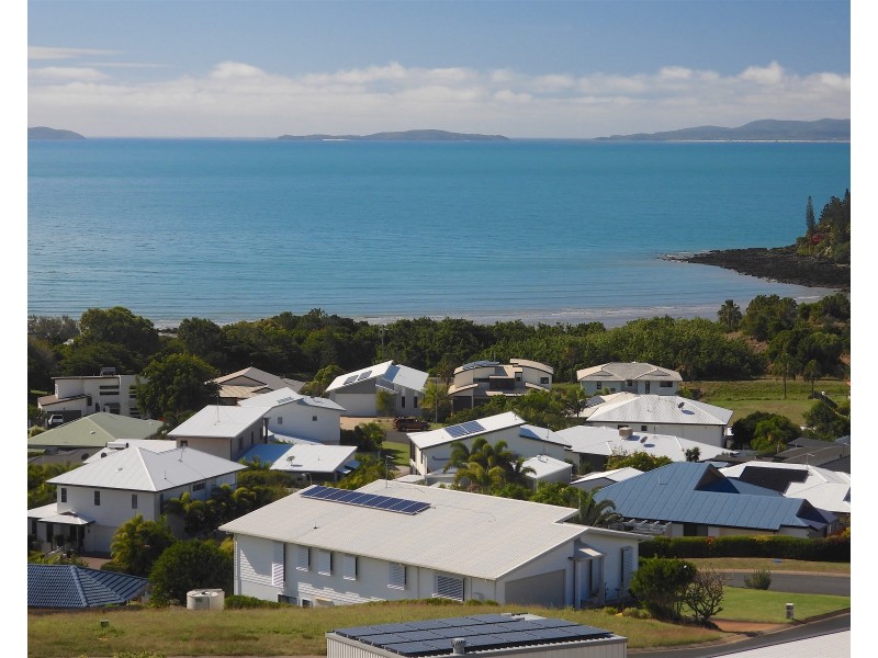 17 Paradise Way, Emu Park QLD 4710